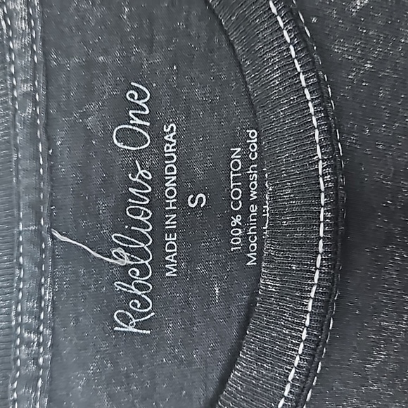 Rebellious One TShirt Sz Small Nashville - Picture 2 of 4